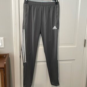 NWT Men’s Sz M Adidas Gray sweatpants